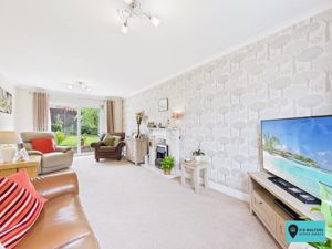Sitting Room- click for photo gallery